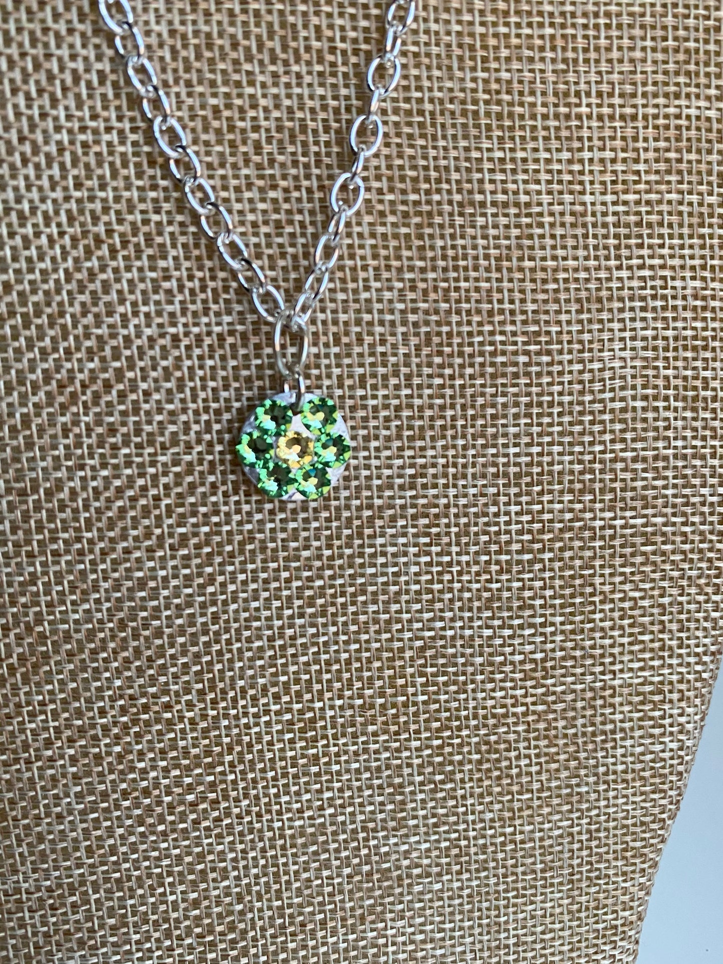 FLOWER POWER #28 - HANDMADE SWAROVSKI PENDANT NECKLACE