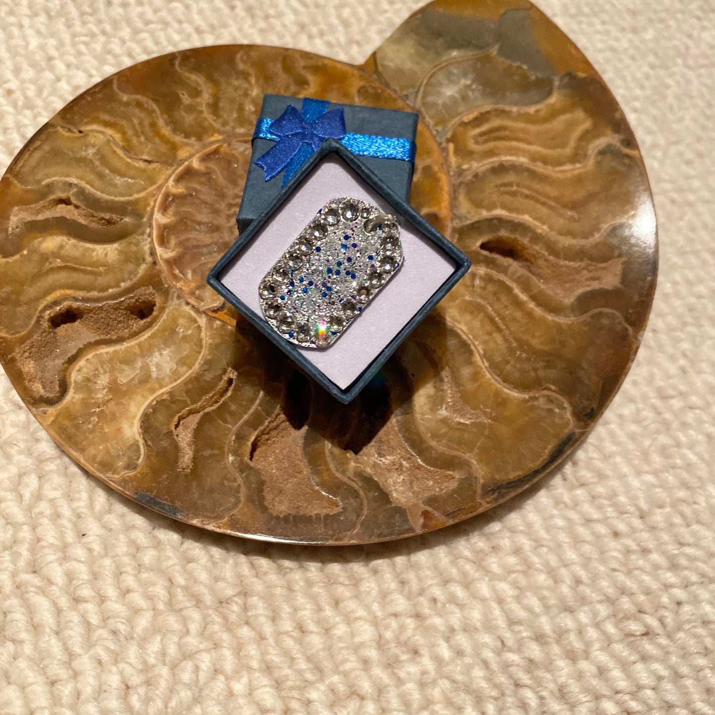 UNIVERSE #33 - HANDMADE SWAROVSKI PENDANT NECKLACE