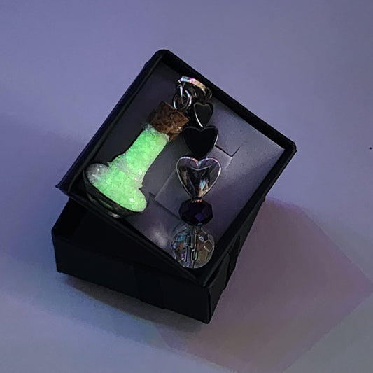 PURE LOVE #11 - HEARTS O' GLOW PENDANT NECKLACE