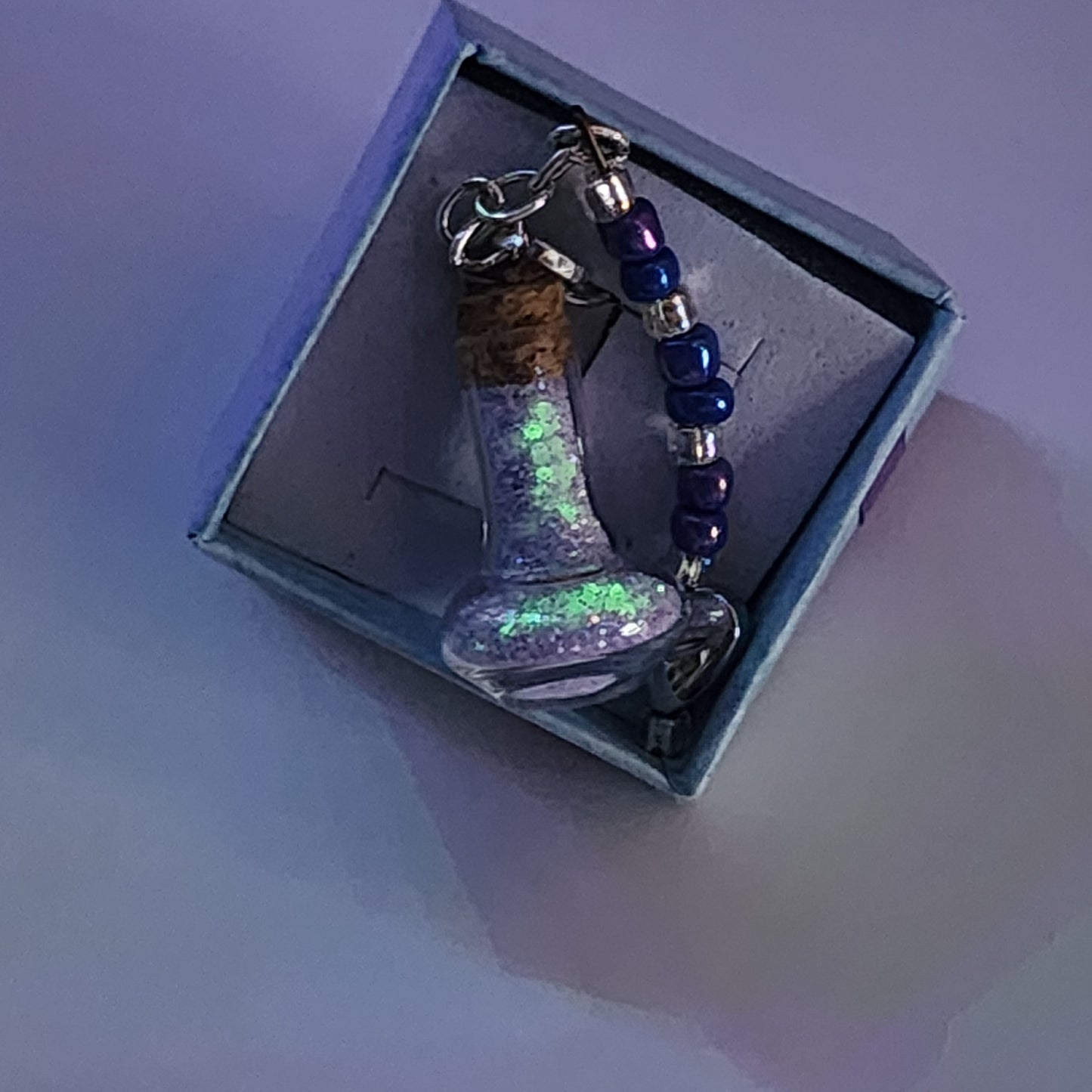 PURPLE HAZE #28 - HEARTS O' GLOW PENDANT NECKLACE