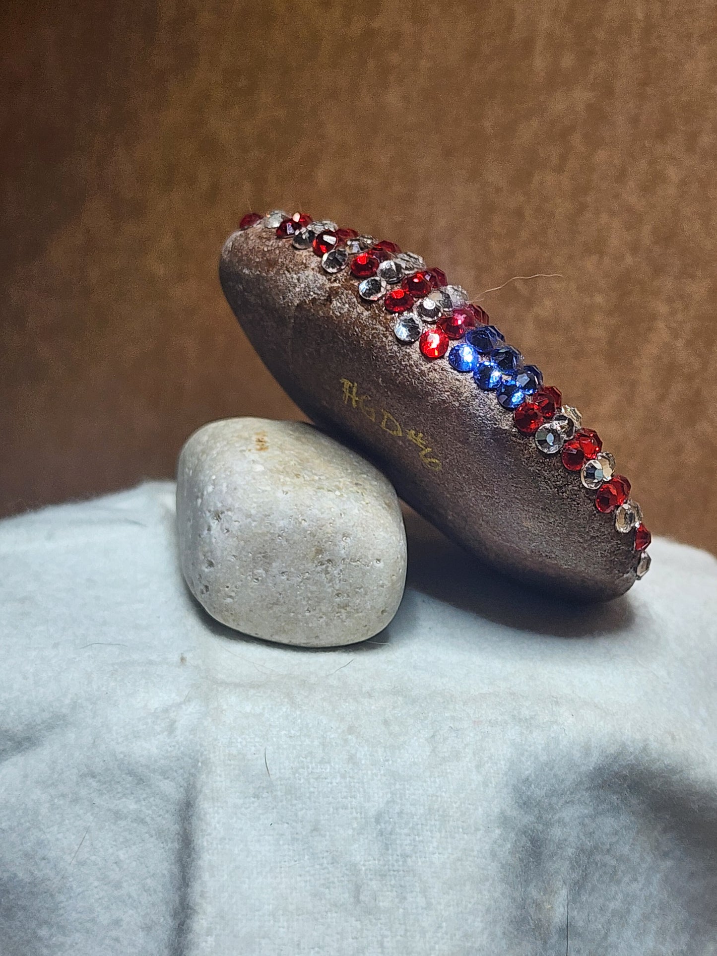 PATRIOT EGG - PATRIOTIC PAPERWEIGHT