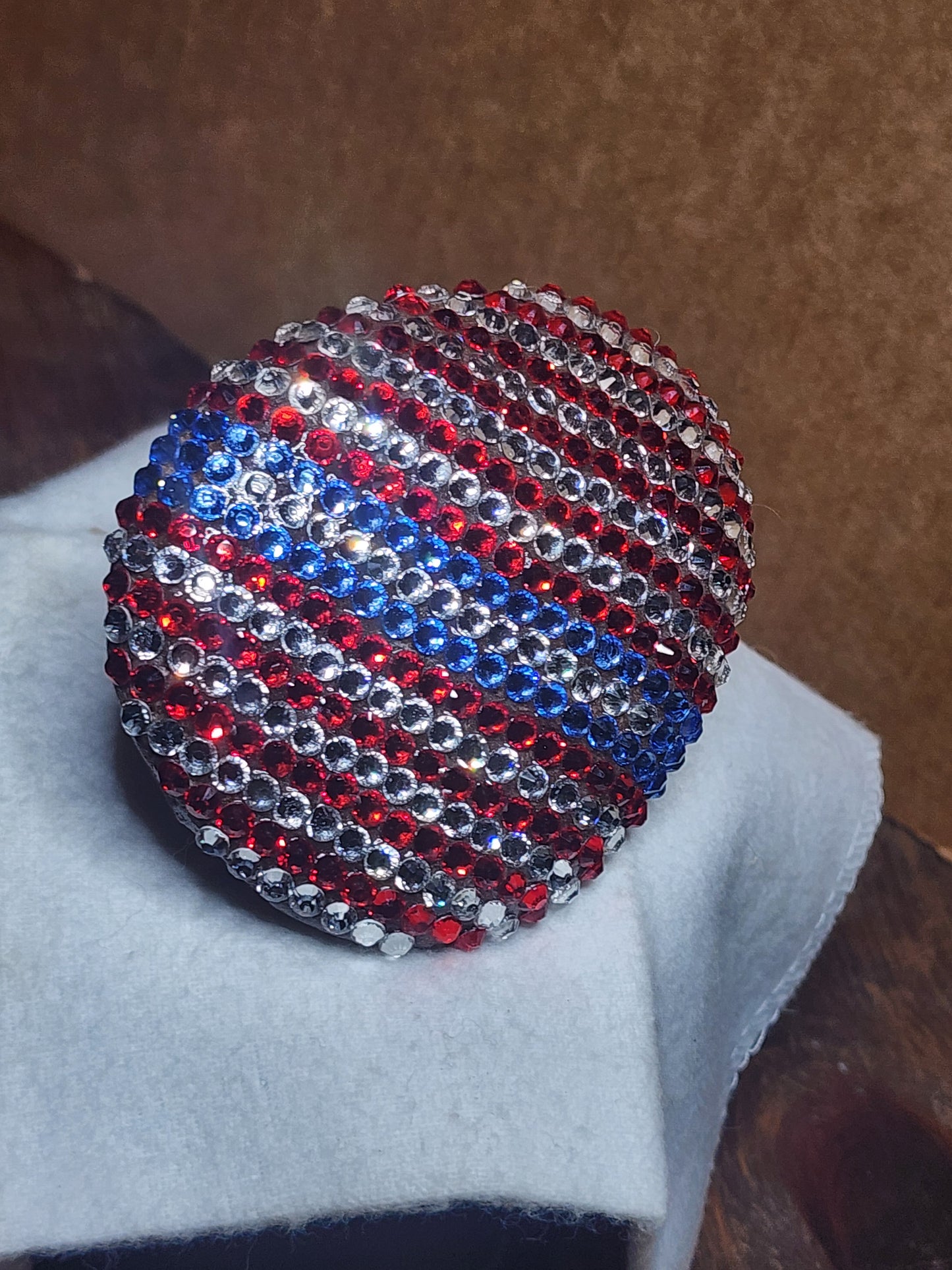 PATRIOT EGG - PATRIOTIC PAPERWEIGHT