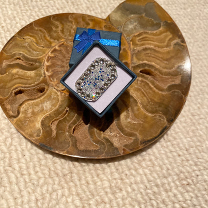 UNIVERSE #33 - HANDMADE SWAROVSKI PENDANT NECKLACE