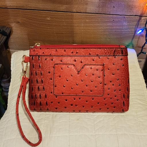 FAUX ALLIGATOR SKIN RED PURSE WITH MATCHING WRISTLET