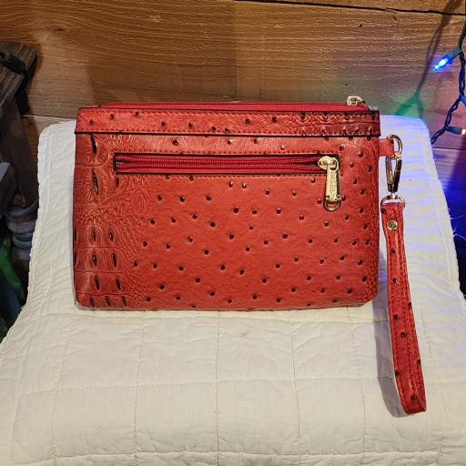 FAUX ALLIGATOR SKIN RED PURSE WITH MATCHING WRISTLET