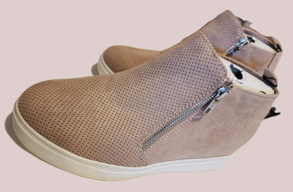 FAUX SUEDE LADIES BOOTIES