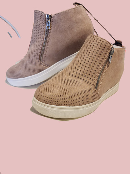 FAUX SUEDE LADIES BOOTIES