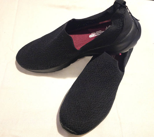 MENS BLACK SLIP ON SNEAKERS