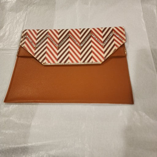 SWARVOSKI LEATHER DESIGNED TABLET CASE - UP TO 10"- COPPER ZIG - TABLET 2
