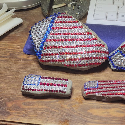 LITTLE PATRIOT - PATRIOTIC PAPERWEIGHT